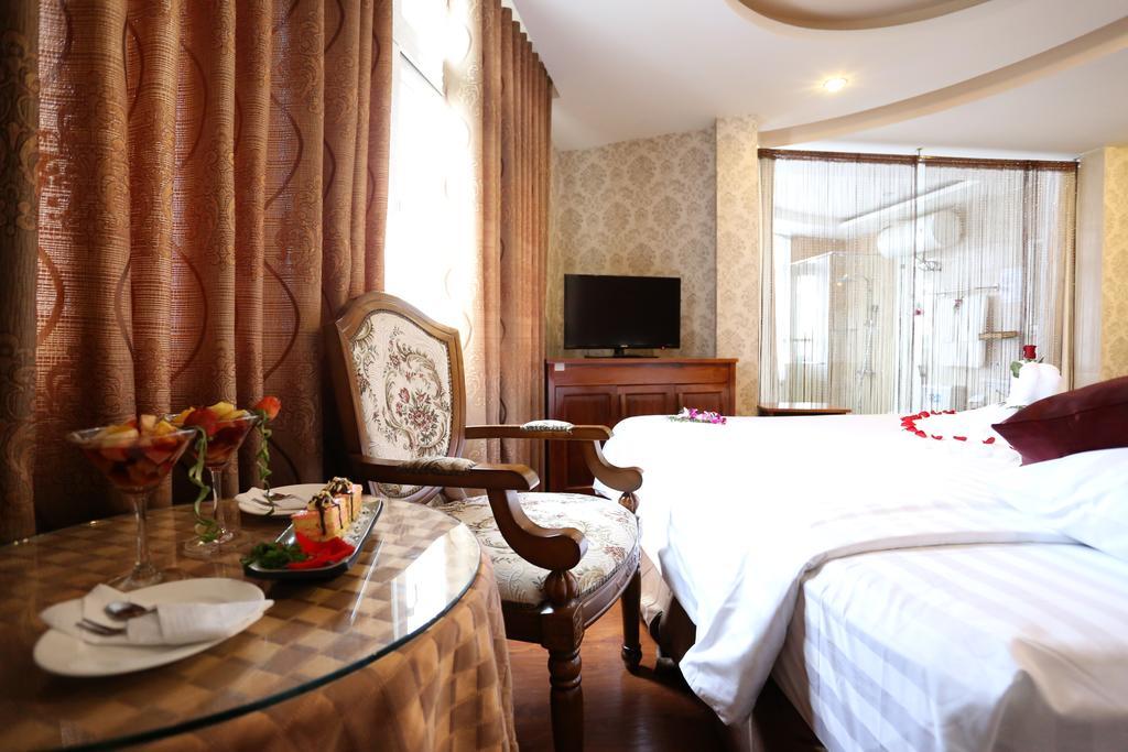 Mountain Town Hotel Далат Экстерьер фото